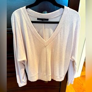 WHBM pale pink V-neck sweater Size M
